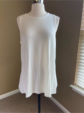 Women's Cream Color Sleeveless Tank, XLarge NWT Minimalist Lagenlook Beach Pics